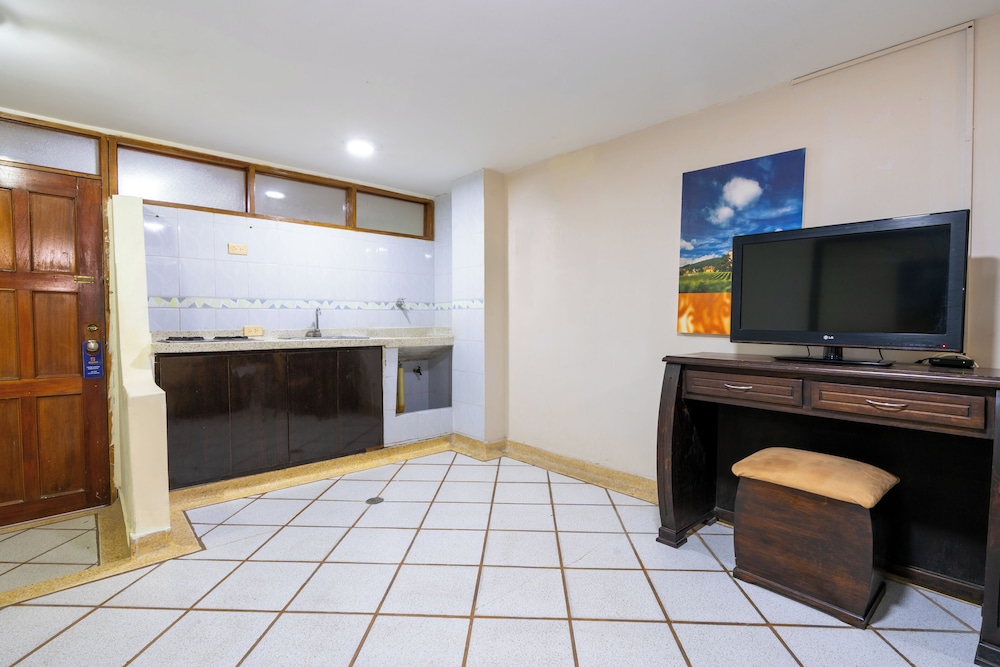 Arhuaco Hotel 10/65