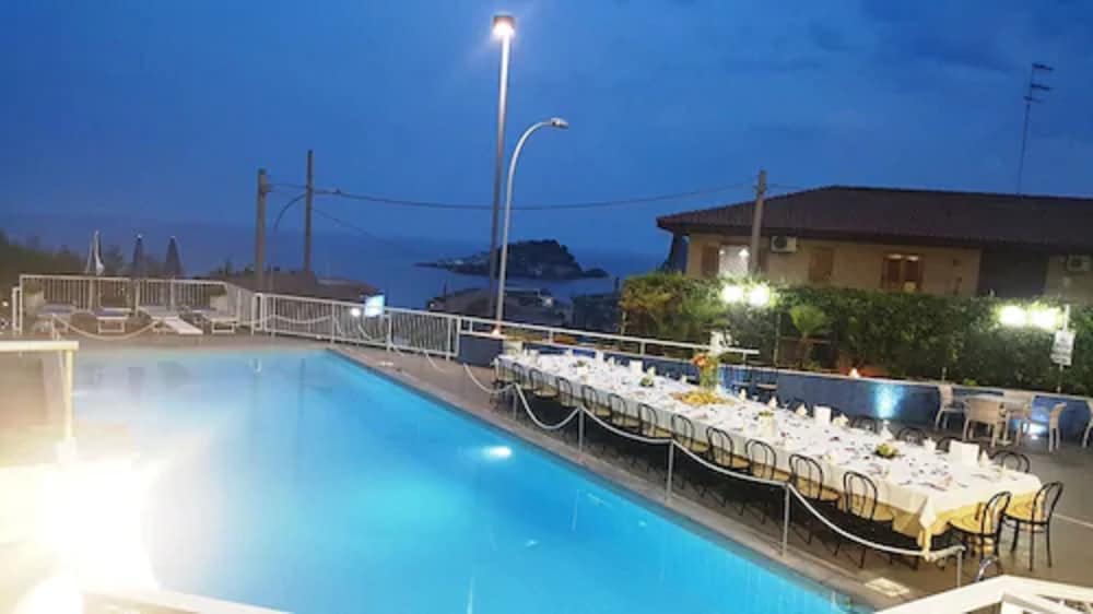 Albergo Lachea 1/41