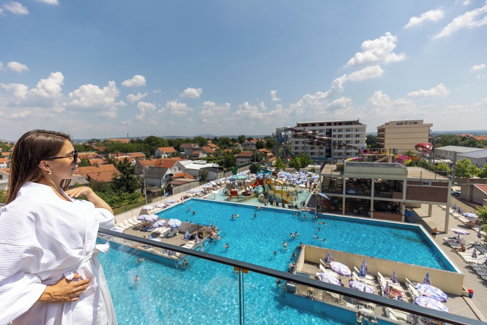 hollywoodland wellness and spa hotel