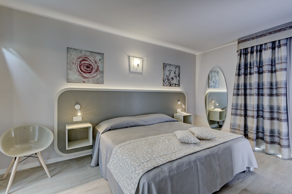 Parc Hotel Germano Suites 17/73