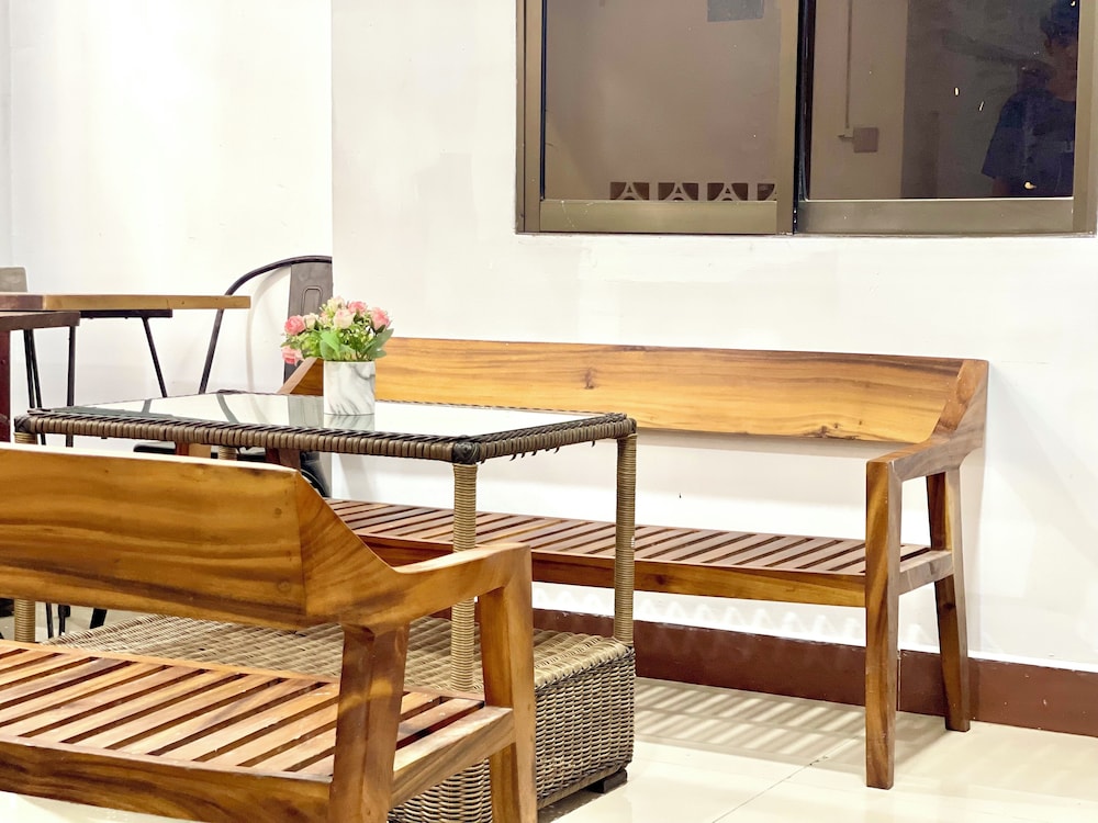 SKY HOTEL Central Phnom Penh - Rooms & Apartments 9/50
