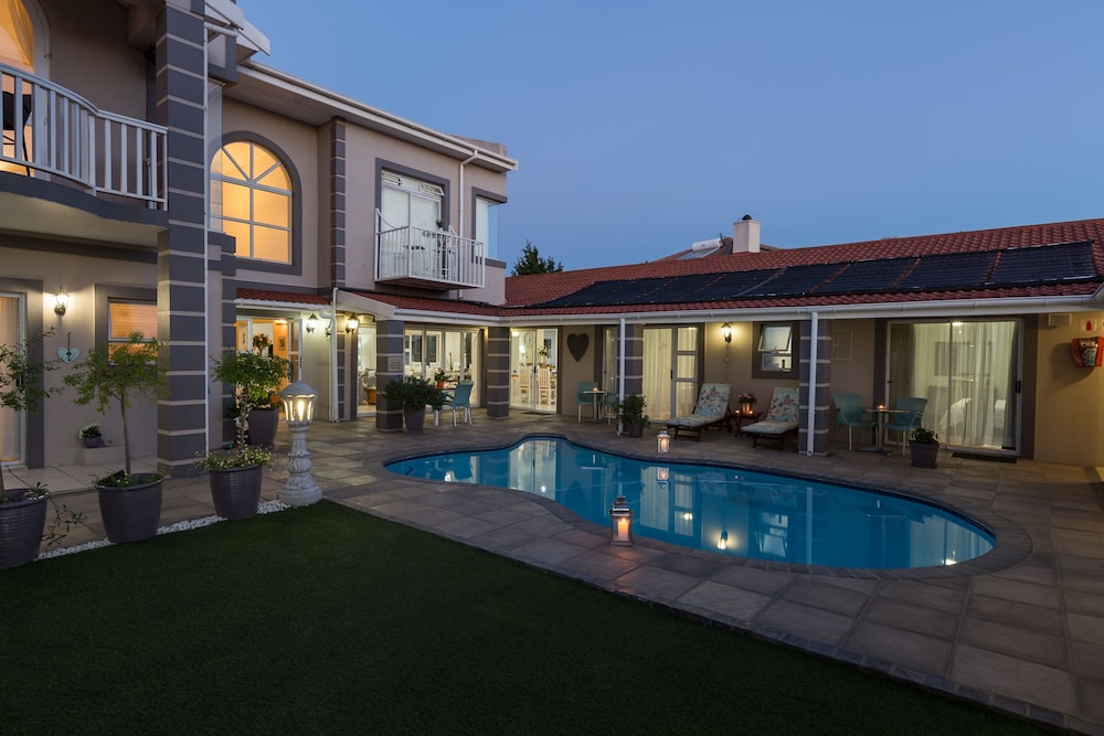 Atlantic Beach Villa 4/50