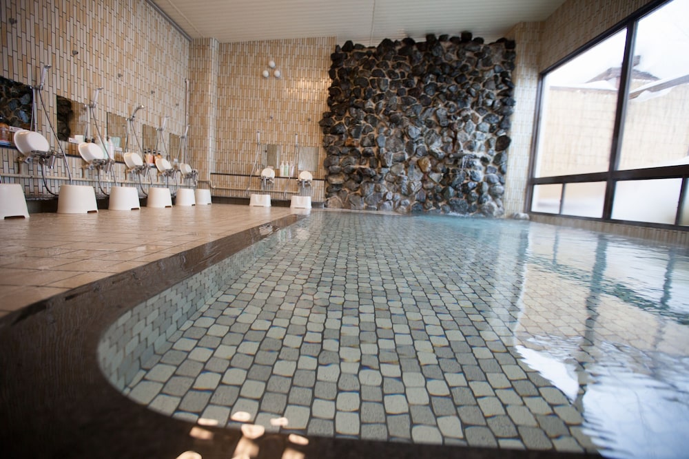 Muica Onsen Hotel 18/39