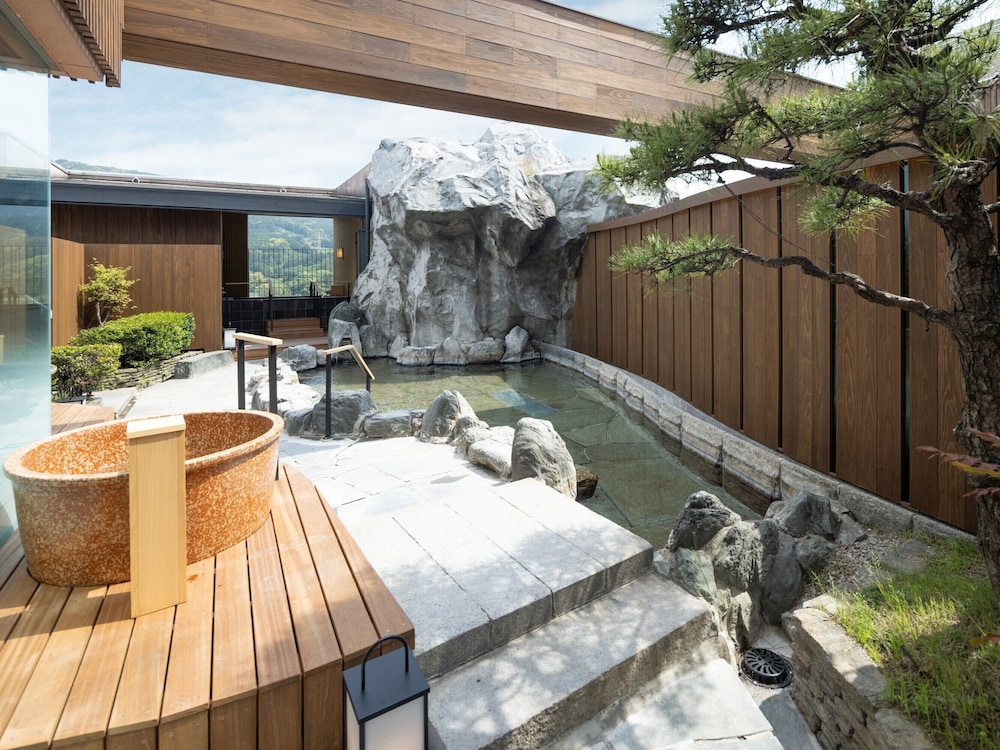 Hotel Sakura 28/50