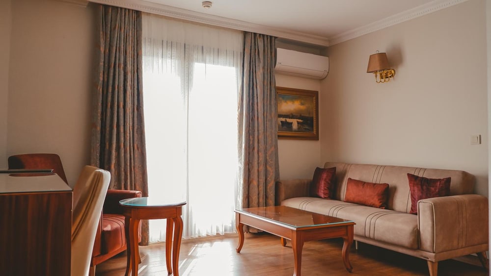Vista Hotel 15/21