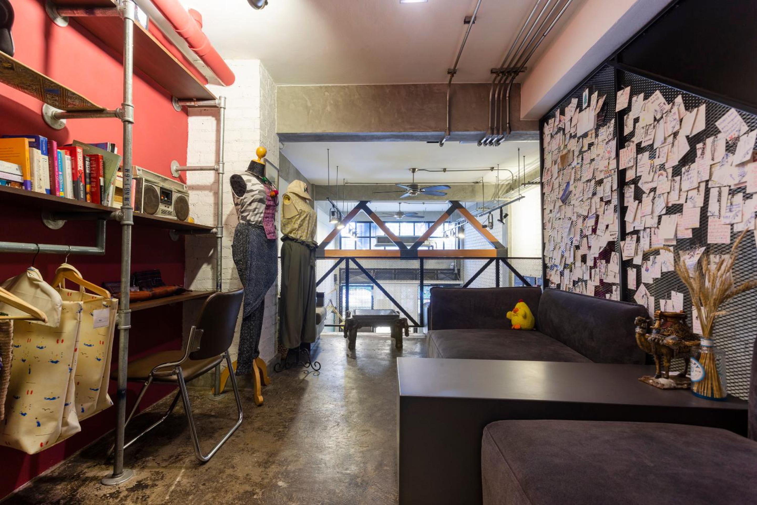 Box Hostel N Cafe Chiang Mai 65/68