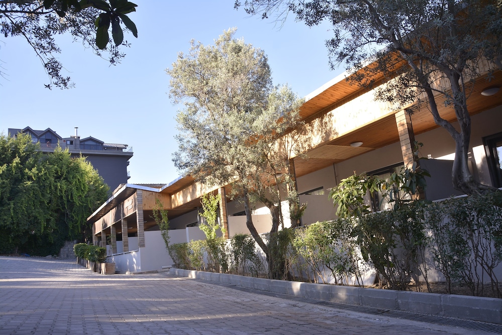 Heybeli Garden Otel 2/21