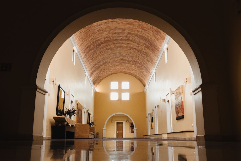 Gran Hotel de Queretaro 12/50