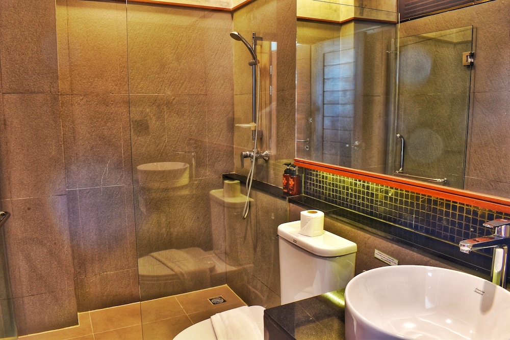 J4 Hotel Samui 49/50