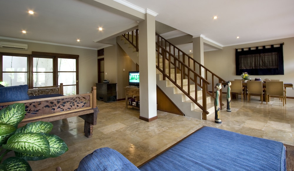 Ajanta Villas 6/71