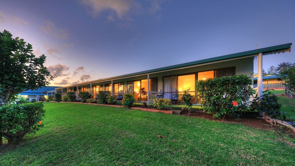 Castaway Norfolk Island 2/46