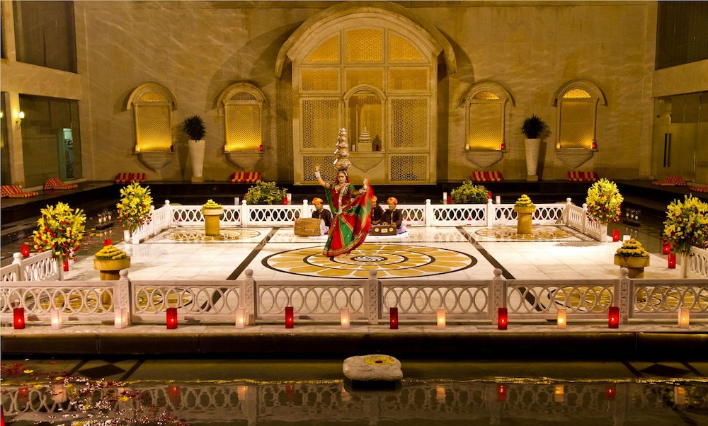 THE LALIT JAIPUR 40/50