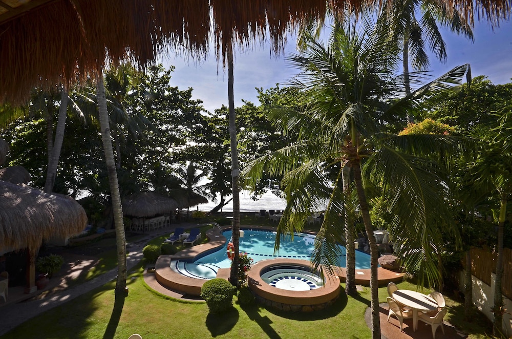 Mikes Dauin Beach Resort 11/70