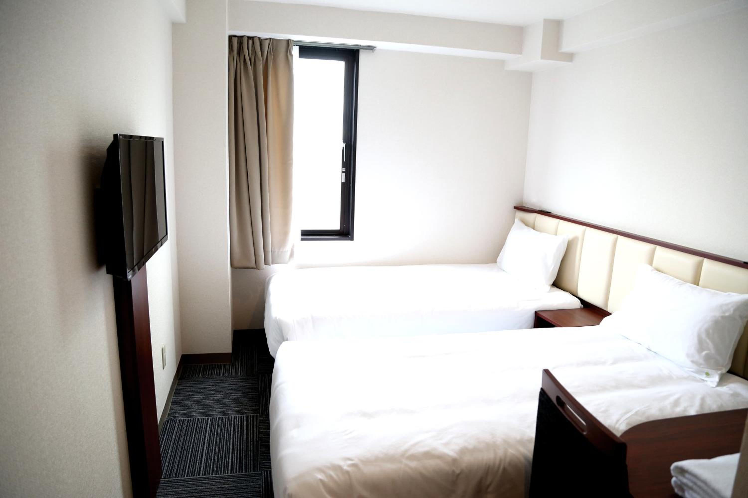 Asia Hotel Narita 7/19