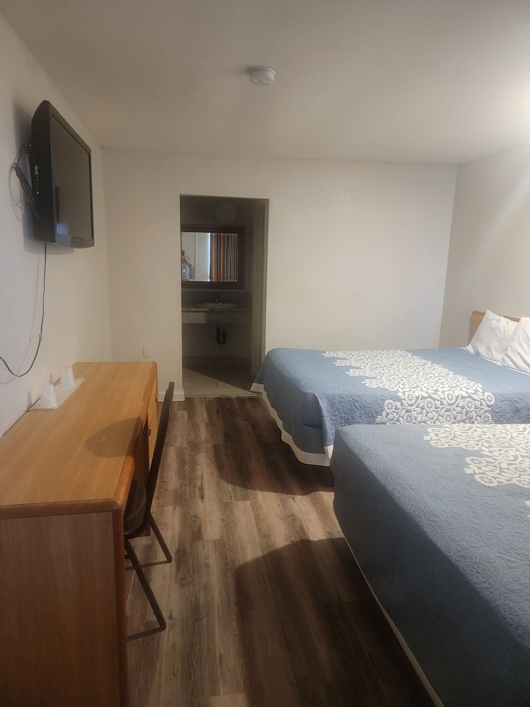 Best Economy Inn n Suites 58/67