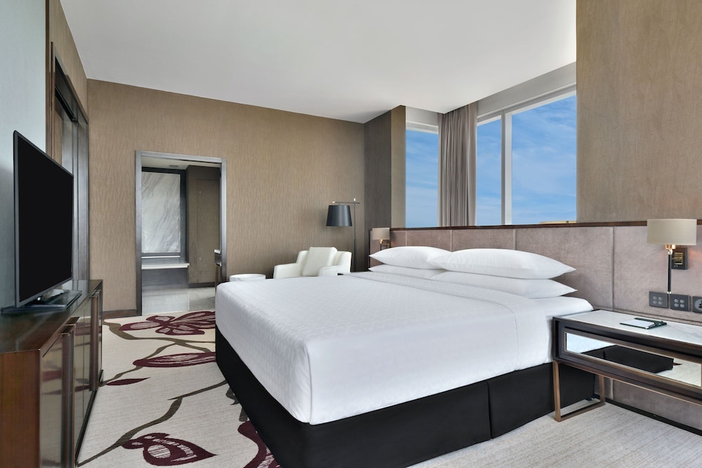 Executive, Suite, King Bed