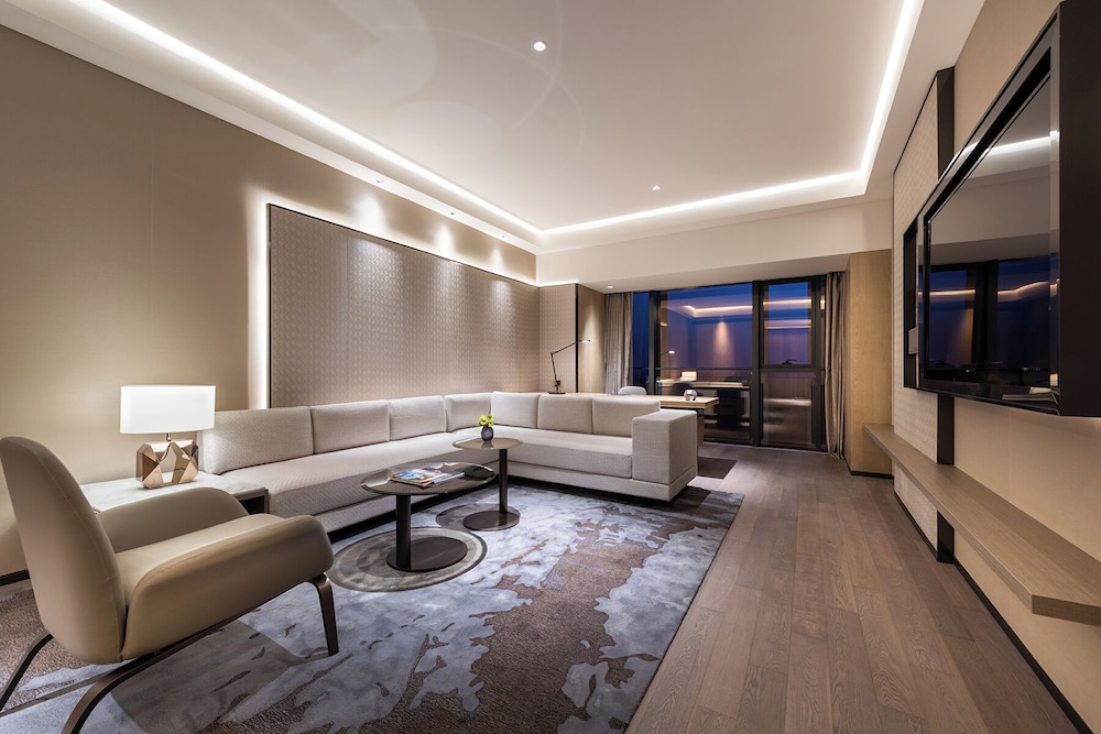 Grand Mercure Shanghai Lingang 24/50