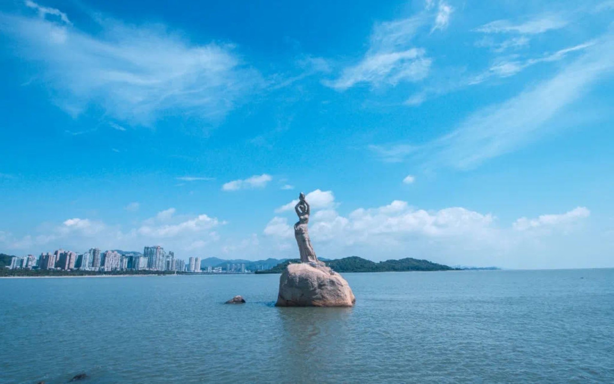Crowne Plaza Zhuhai City Center 72/78