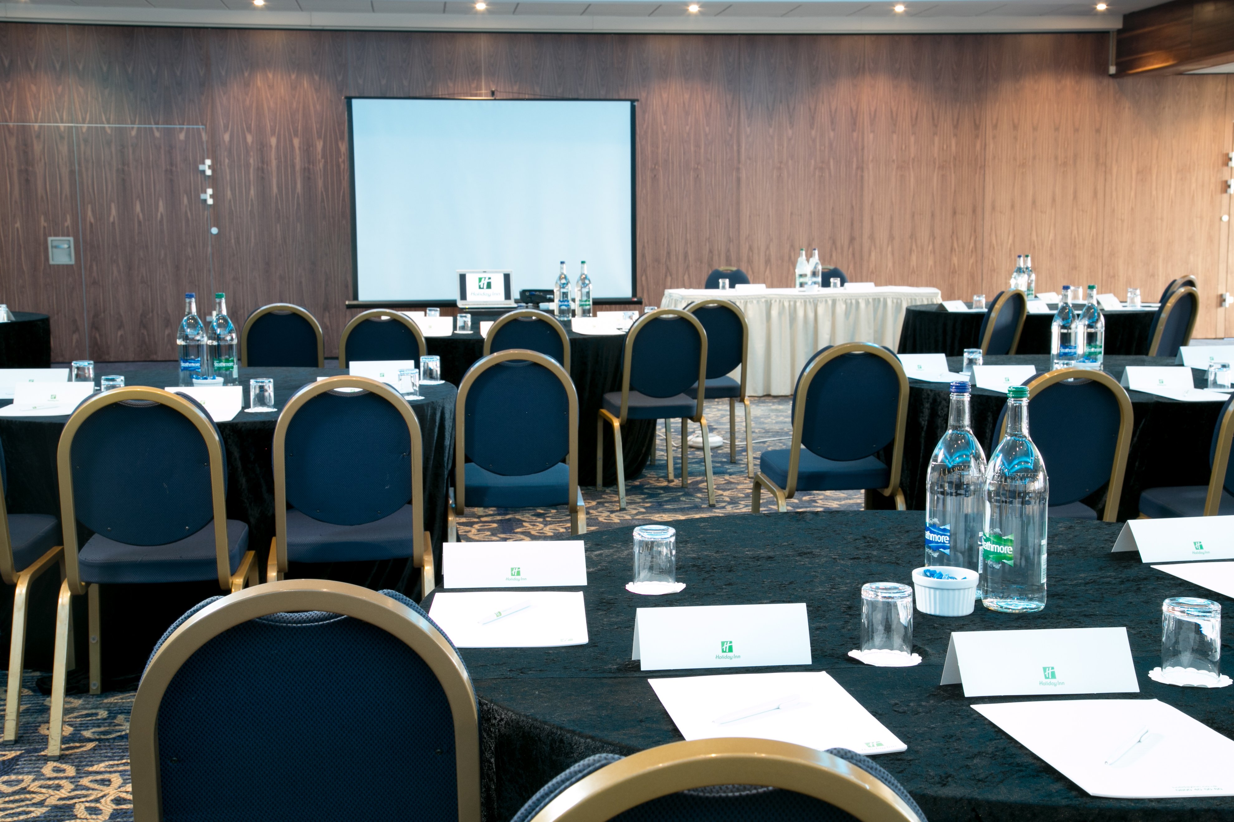 Holiday Inn London - Wembley by IHG 46/58