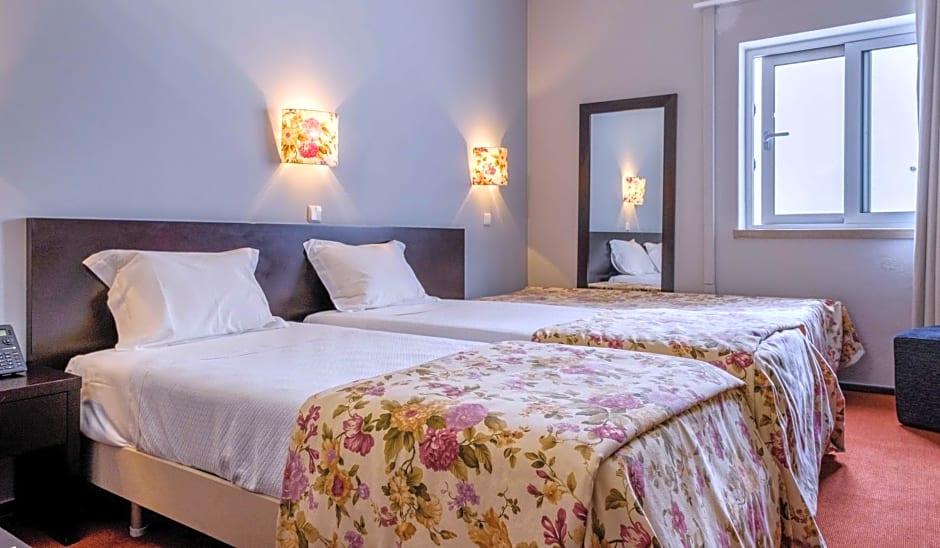 CATOLICA HOTEL 10/51