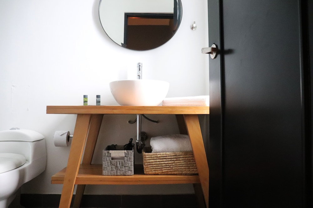 THE LOT HOTEL BOUTIQUE 31/31