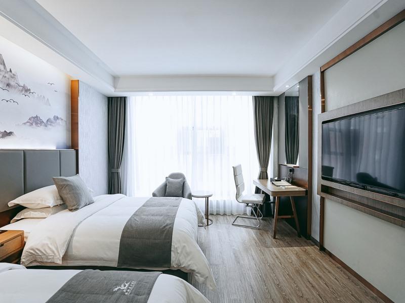 GreenTree Eastern Anshun Town Huangguoshu Avenue Jinhui Xindu Hotel 22/50