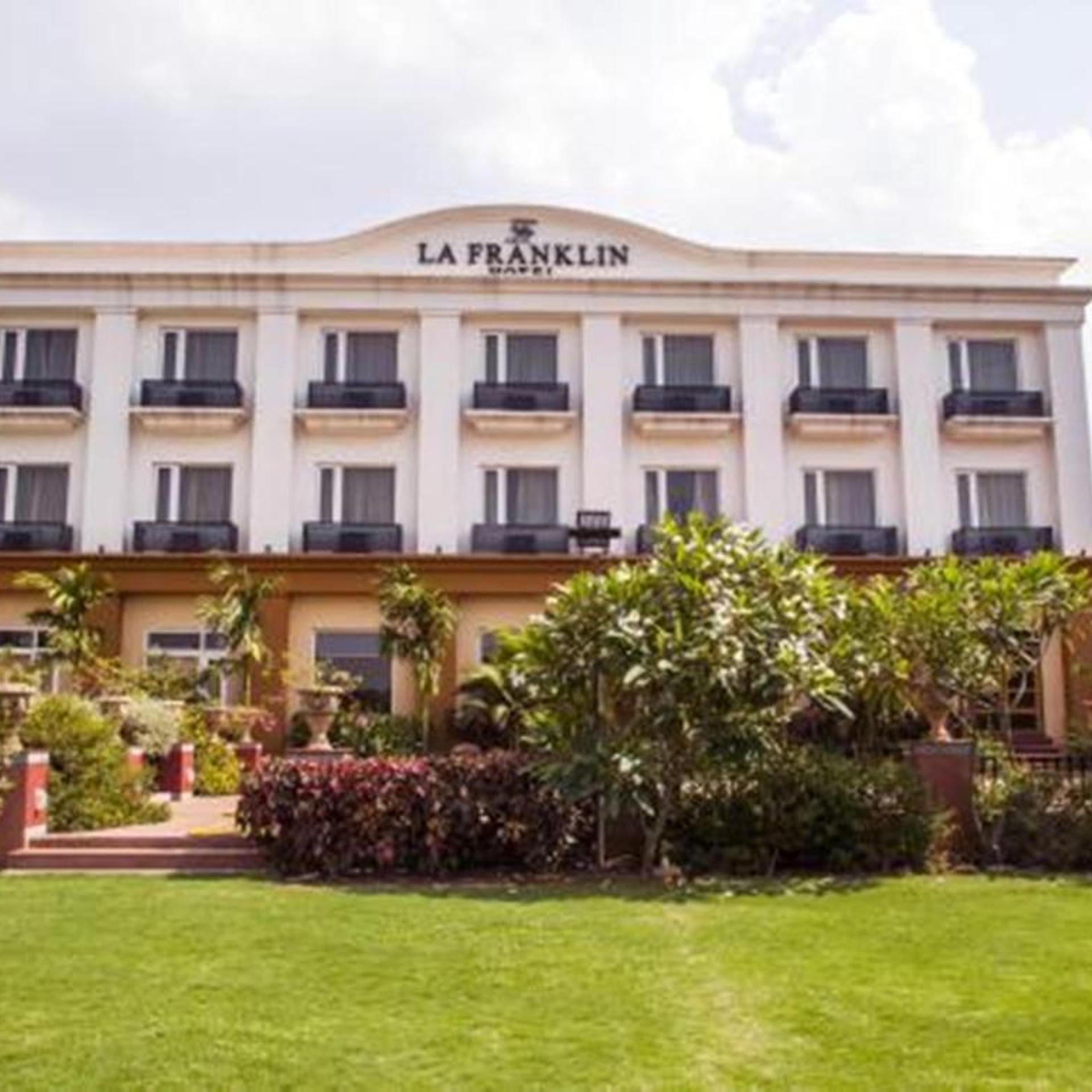 HOTEL LA FRANKLIN 33/38