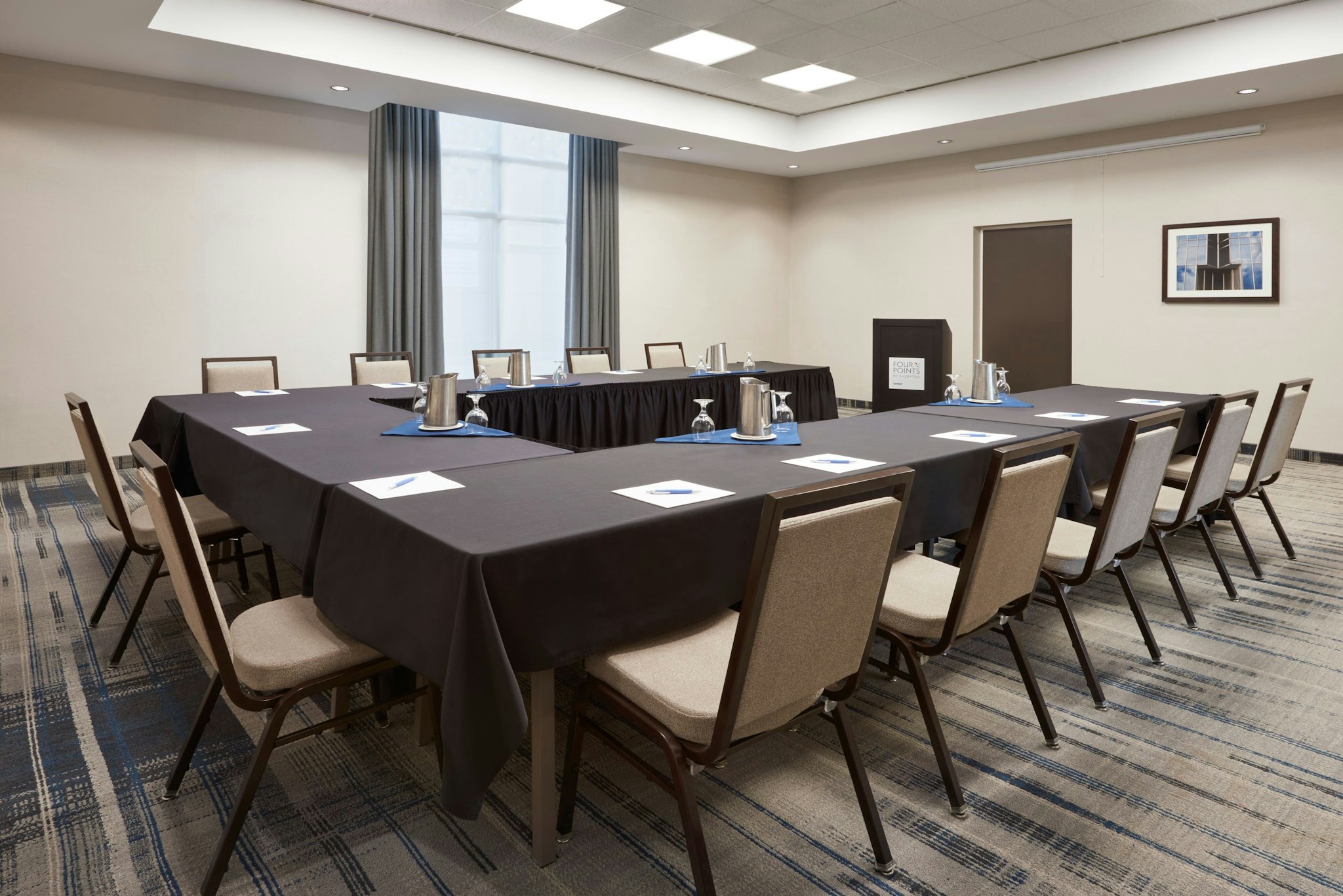 Four Points by Sheraton London 55/66