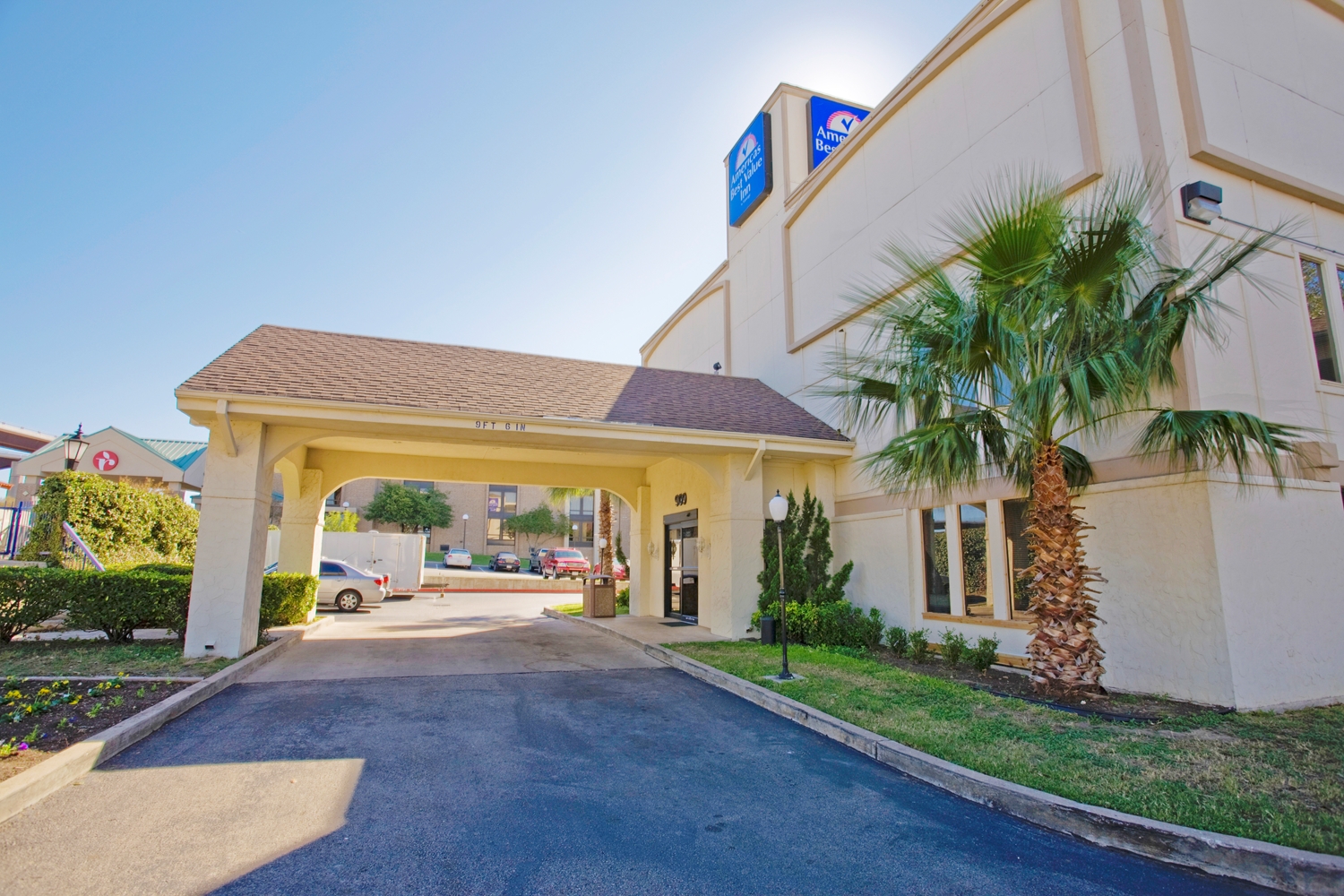 Americas Best Value Inn Austin University 32/32