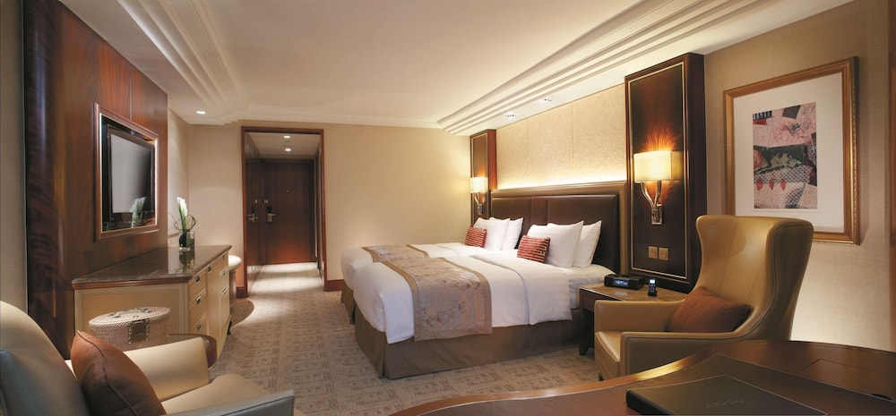 Kowloon Shangri-La Hong Kong 13/69