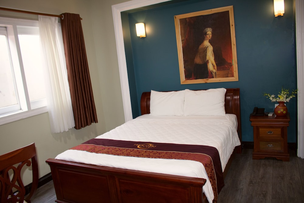 Ngoc Chau Hotel 11/60