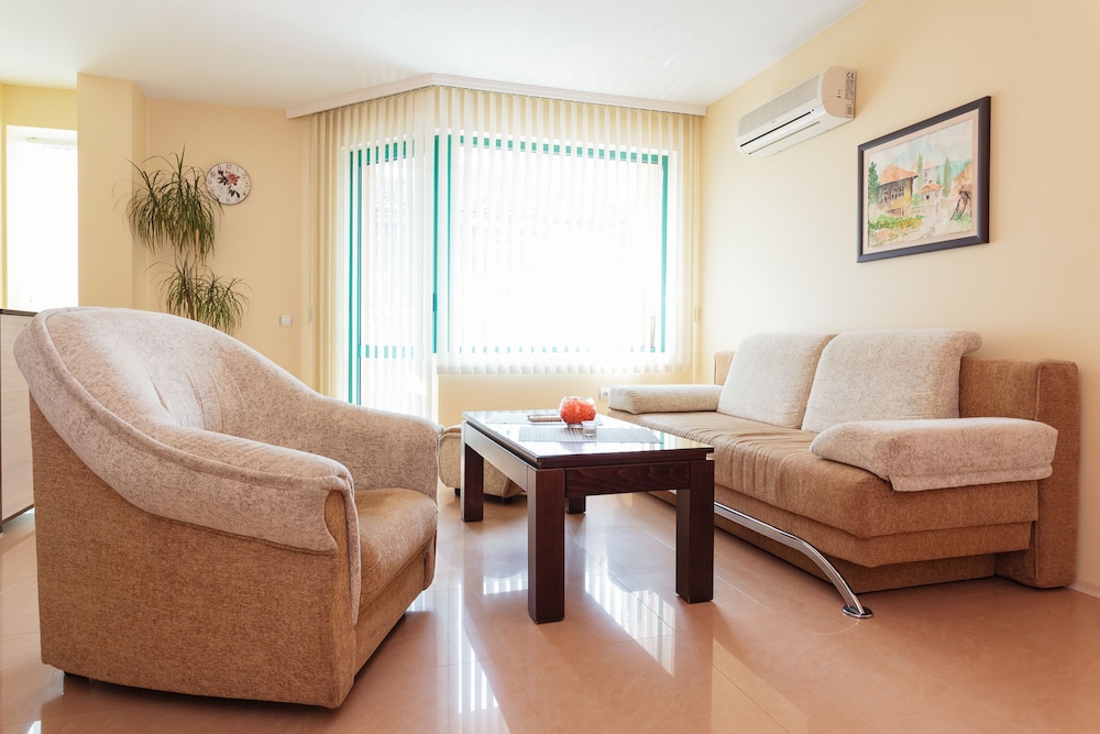 Bright House Hotel 26/46