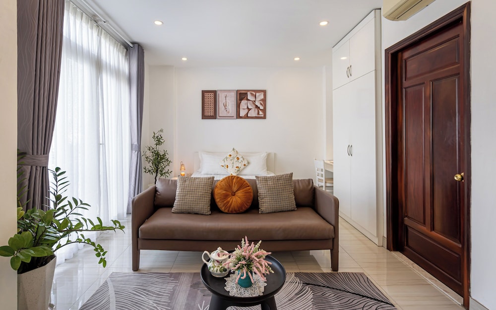 Grace Apartment 3 37/50