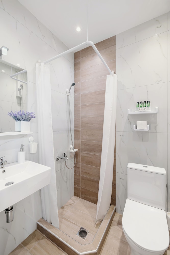 Pansion Athos Guesthouse 39/43