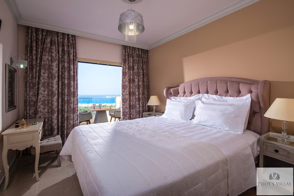 Pilots Villas Luxury Suites 7/48