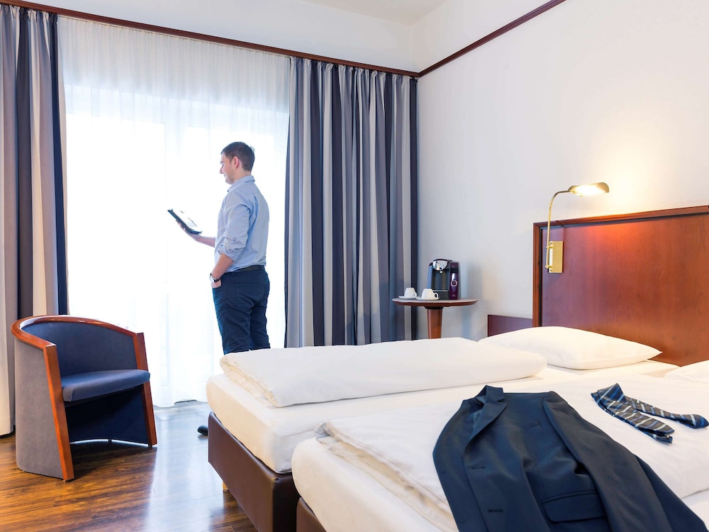 Mercure Hotel Bad Oeynhausen City 15/66