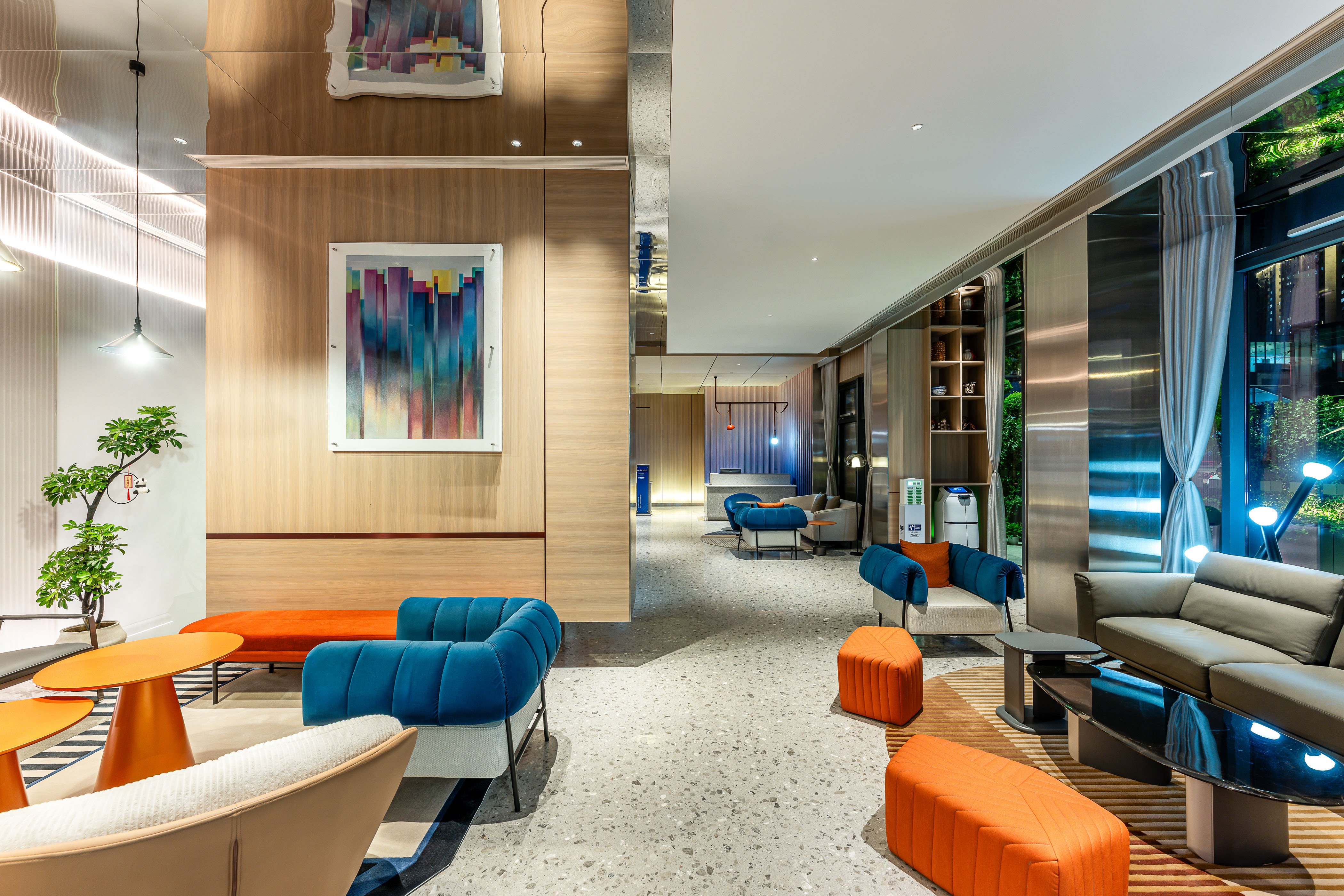 Holiday Inn Express Shanghai Changyang Road by IHG 25/55