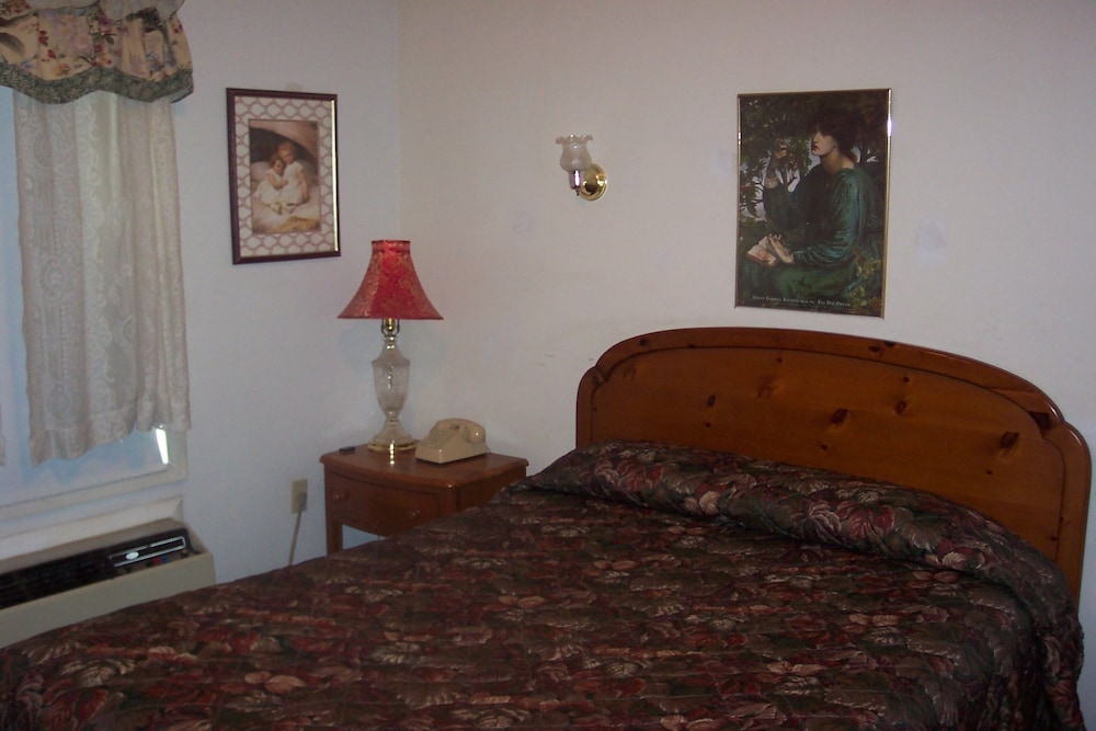 Granny S Motel Frackville 7/11