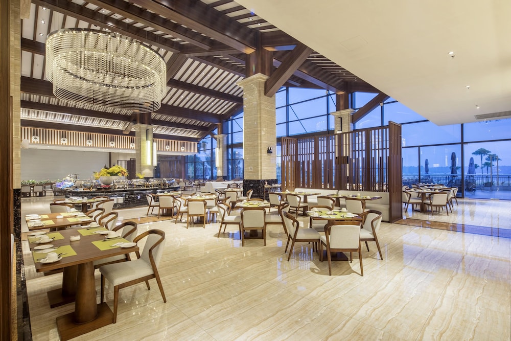 Forest City Golf Hotel 29/50