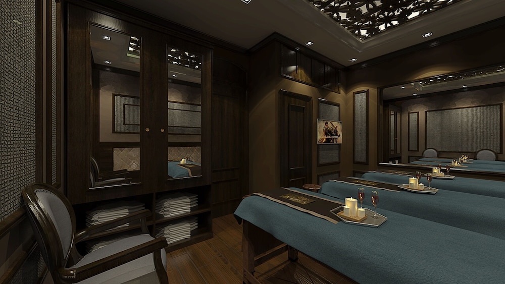 Alisa Hotel & Spa 42/48