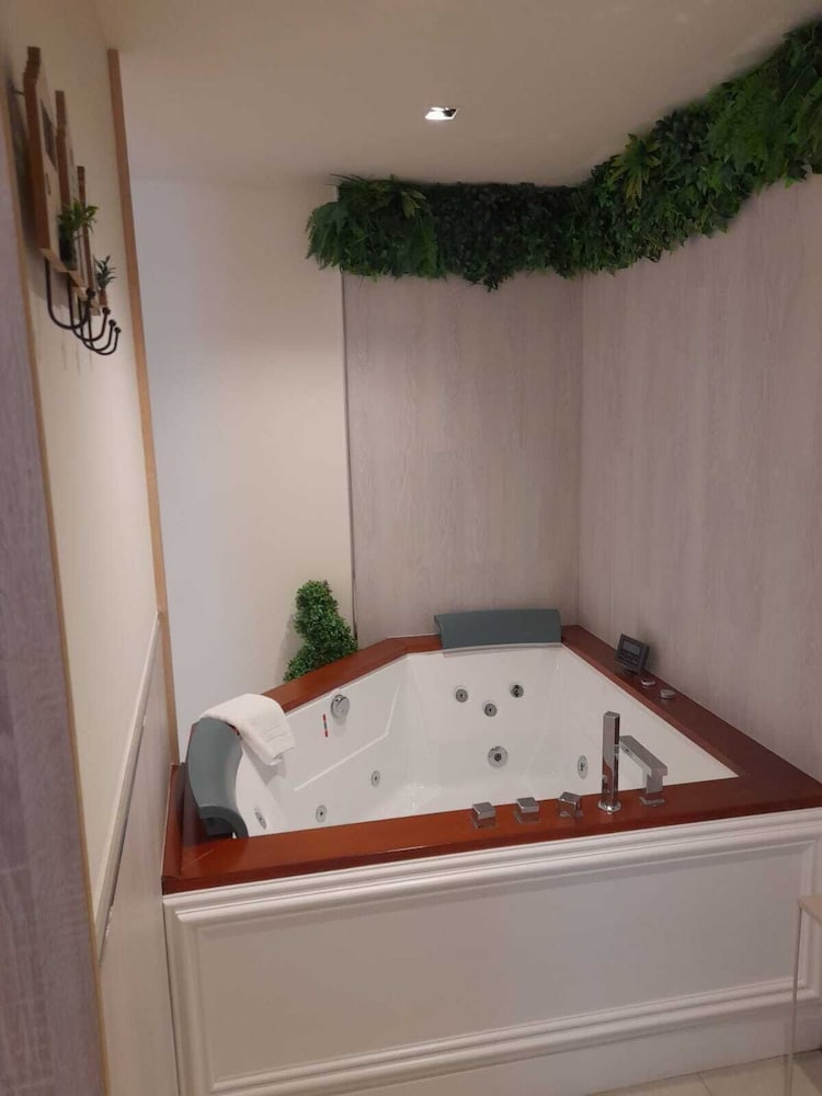LA PUERTA DE NERJA HOSTAL BOUTIQUE 17/38