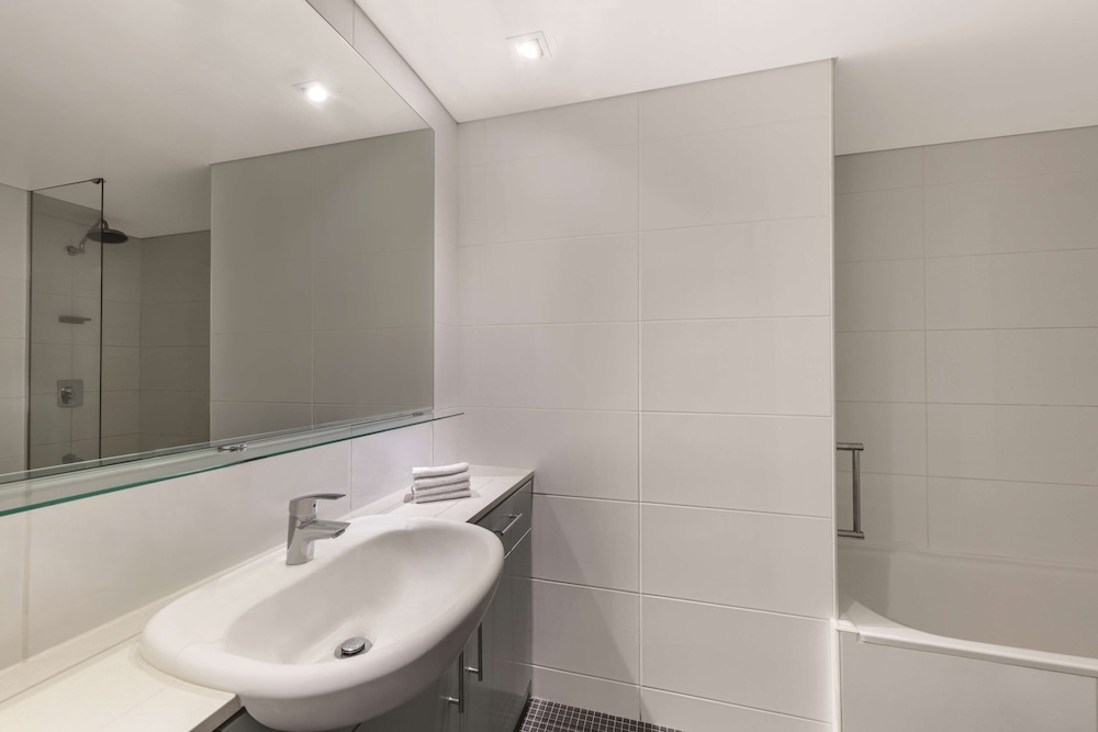 Adina Apartment Hotel Perth 18/73