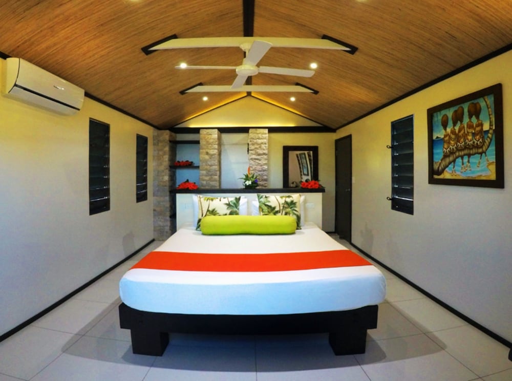 Mantaray Island Resort 33/67