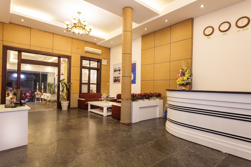 Hanoi Buddy Inn & Travel 2/99