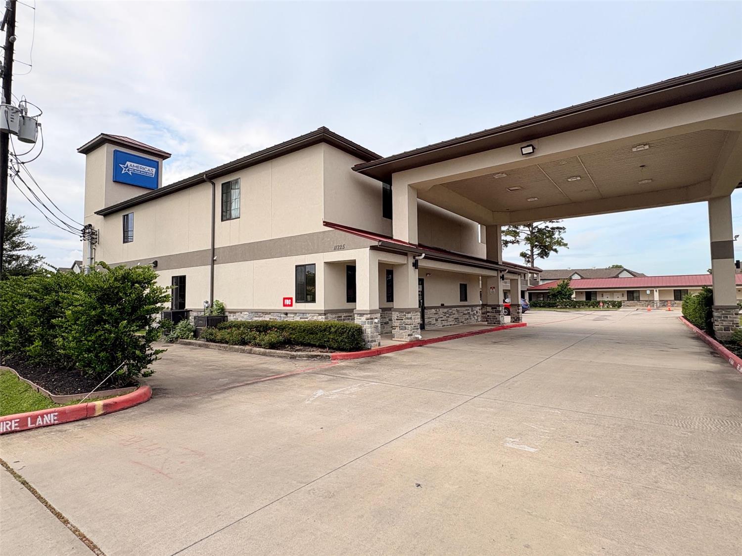 Americas Best Value Inn Suites Houston Veterans Memorial 4/5