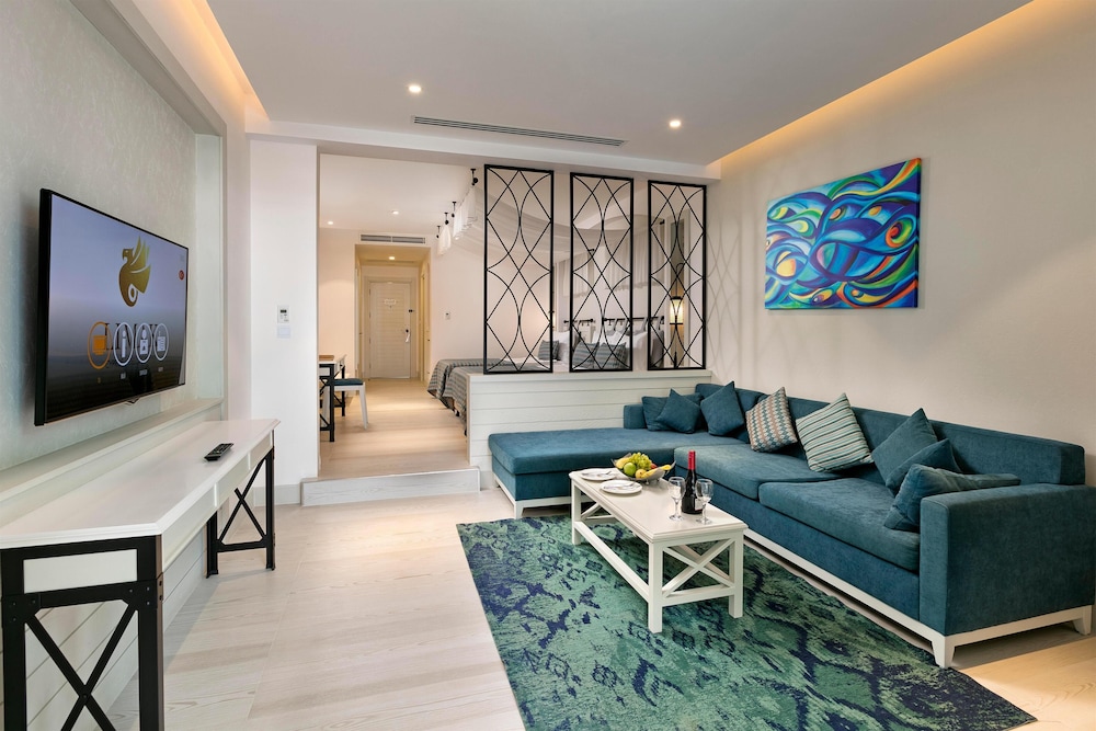 Limak Cyprus Deluxe Hotel 31/50