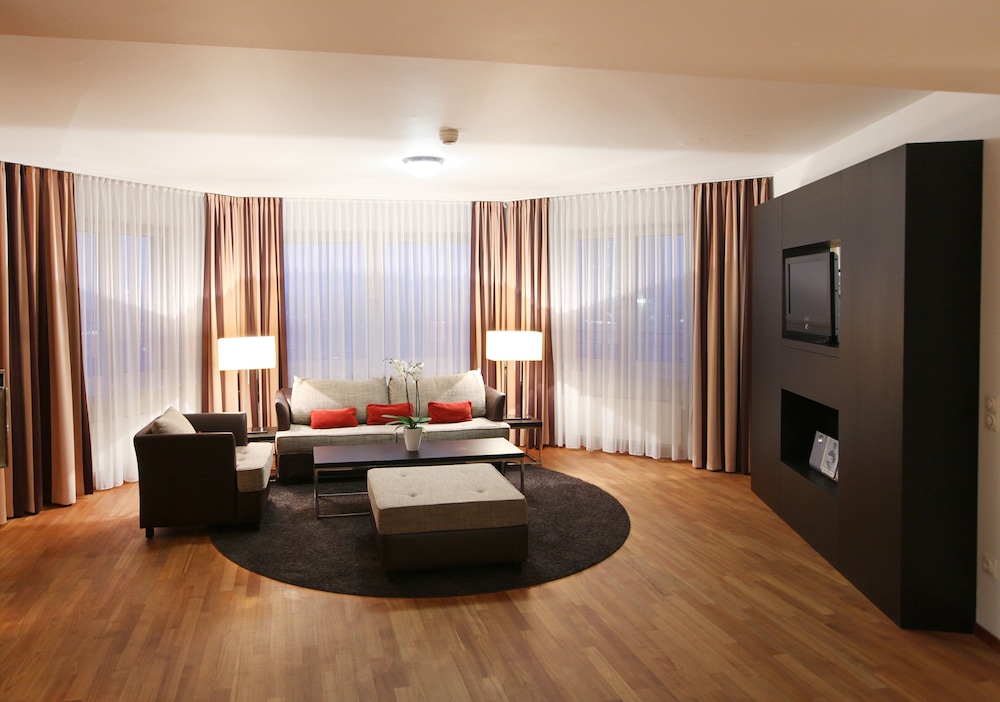 Lindner Hotel Frankfurt Main Plaza, Part of Jdv by Hyatt 23/67