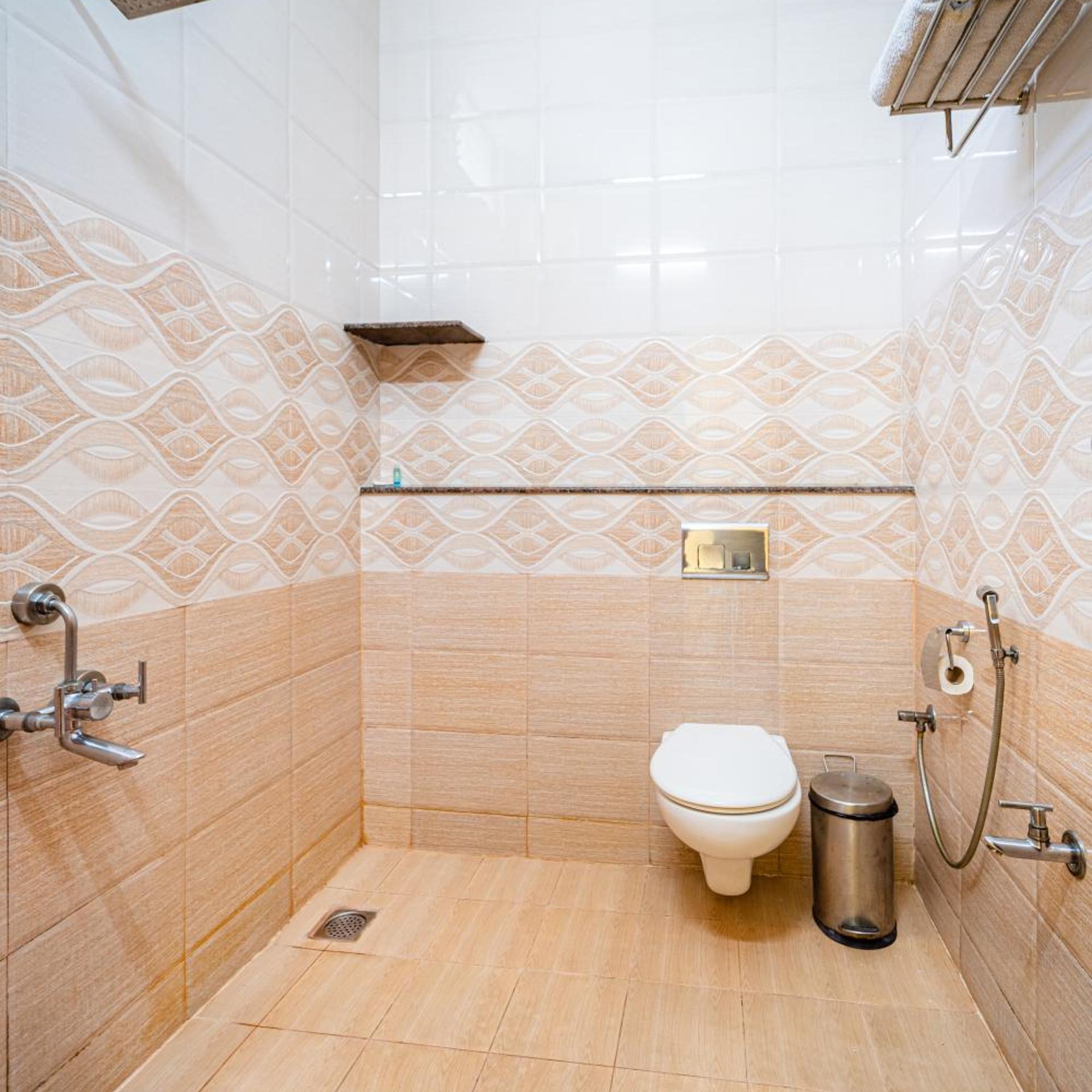 Fabhotel Thaneegai Residency 48/50