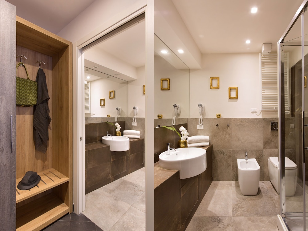 SETTE ANGELI ROOMS 44/72