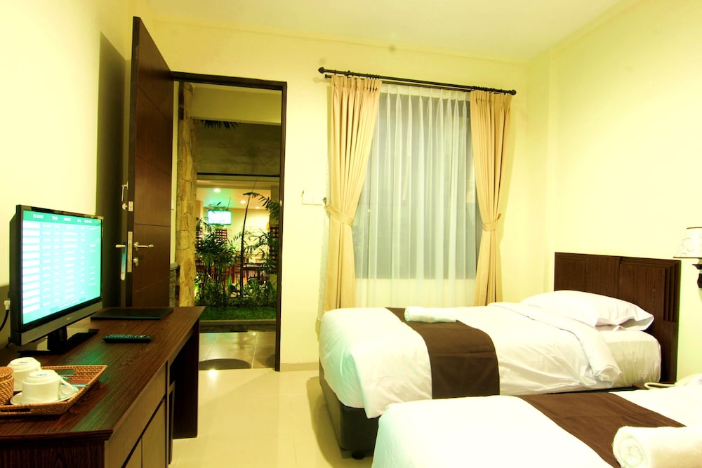 MANGGAR INDONESIA HOTEL & RESIDENCE 15/43